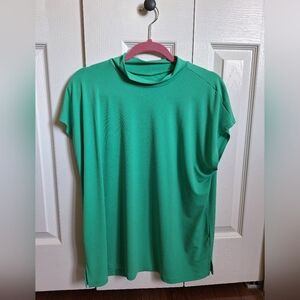 Susan Graver Green Women's Top